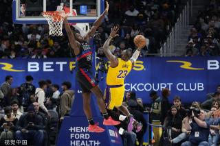 而历经挑战 而历经挑战