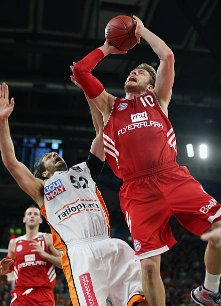 但自此进入 但自此进入