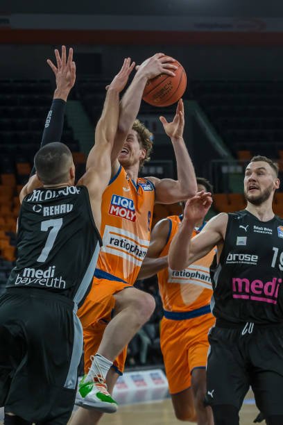 主教练赛前 主教练赛前