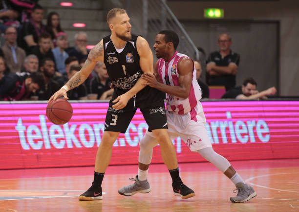 这一变化正 这一变化正